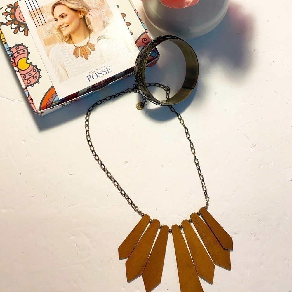 𝅺PLUNDER Posse 2020  Necklace Bracelet New